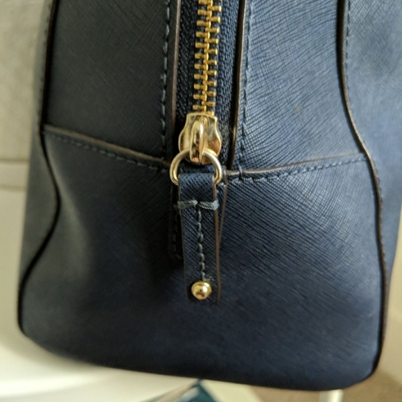 Michael kors handbag - Picture 10 of 13